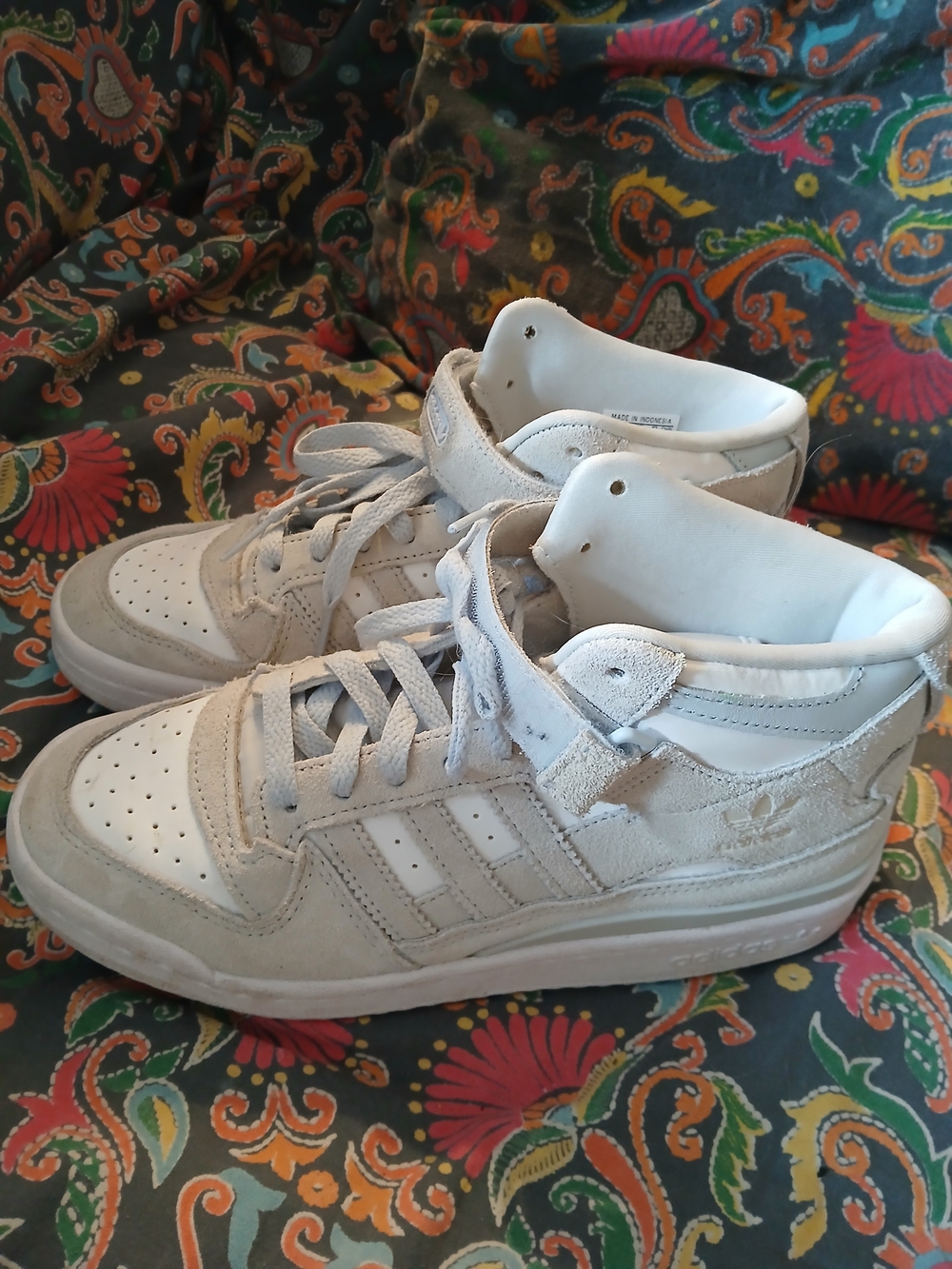 Adidas High-Top Sneakers in White and Off-White/Grey